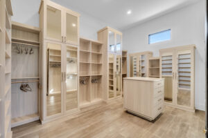 Wandering Way - Master Closet